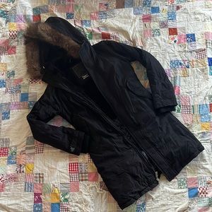 SOLD Aritzia TNA Women’s Parka Size Small